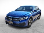 2023 Jetta Thumbnail 4