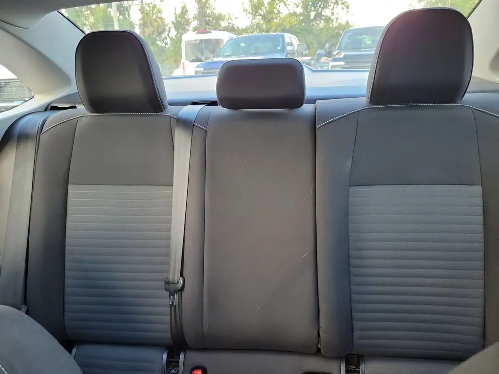 2024 Volkswagen Jetta - $17,582