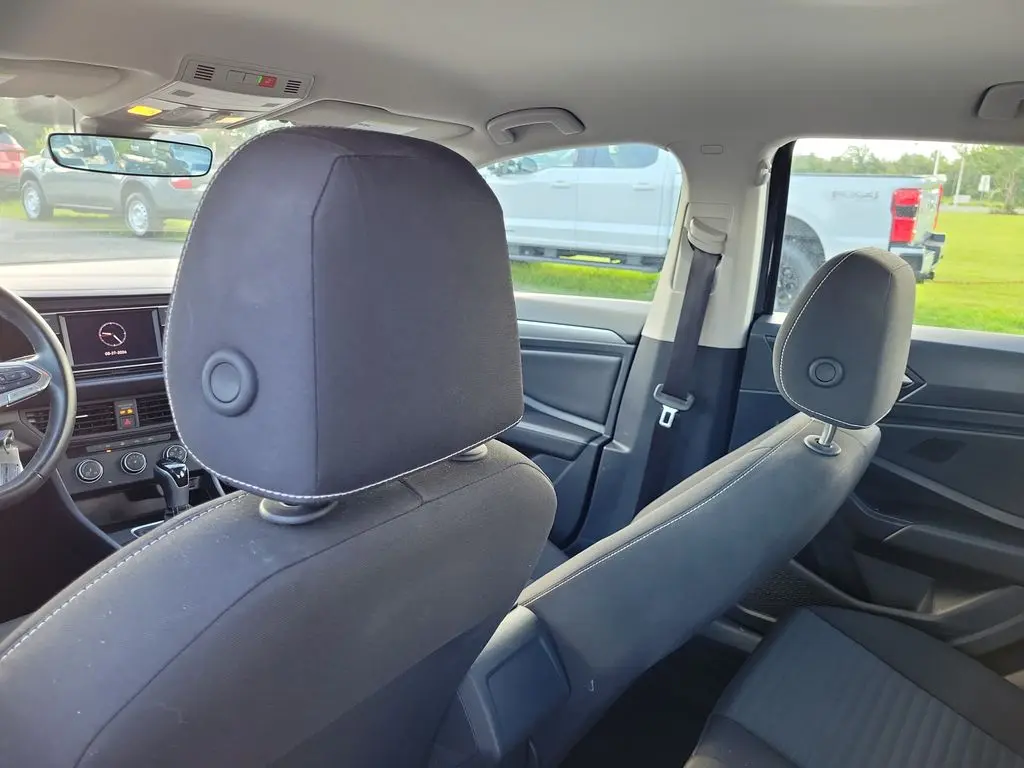 2024 Volkswagen Jetta - $17,582