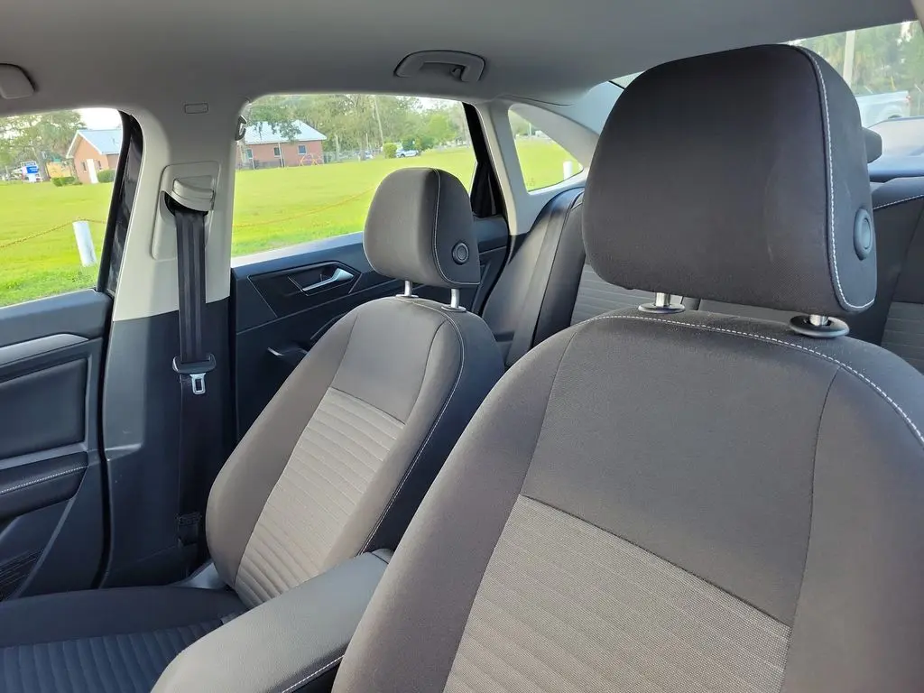 2024 Volkswagen Jetta - $17,582