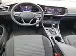 2024 Jetta Thumbnail 4