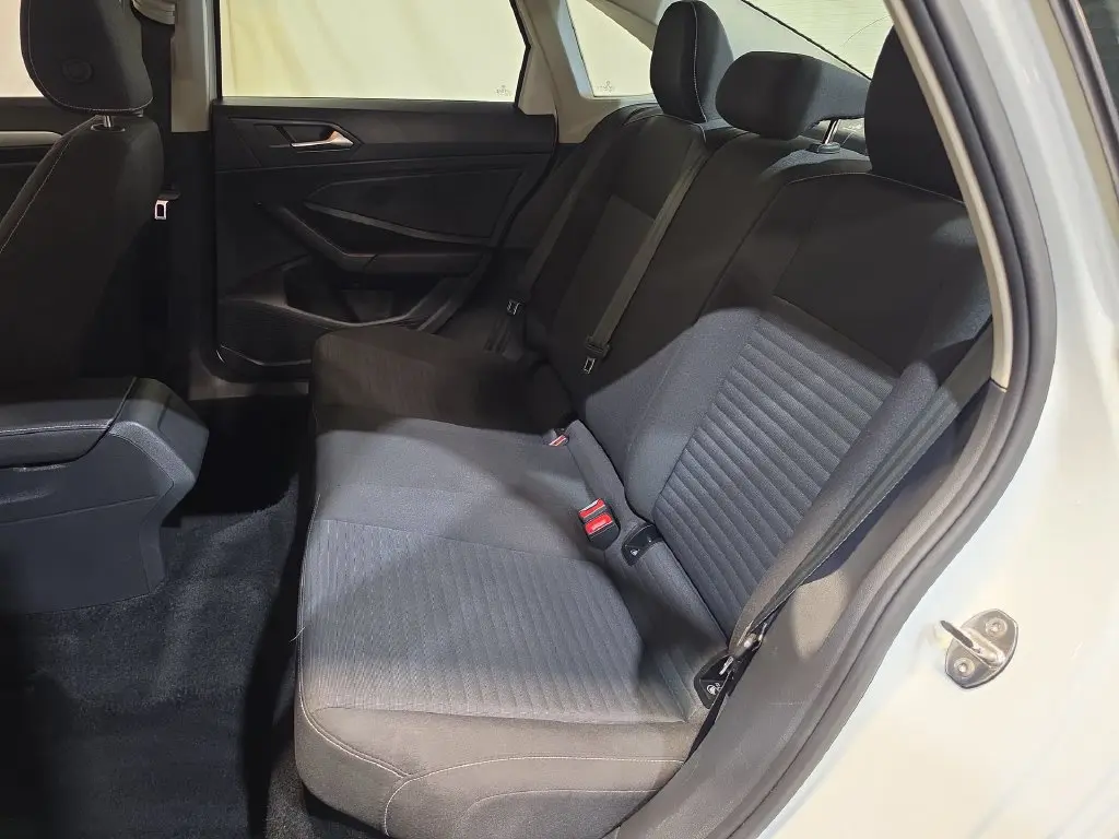 2024 Volkswagen Jetta - $17,281
