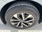 2024 Jetta Thumbnail 7