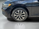 2024 Jetta Thumbnail 31