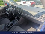 2024 Jetta Thumbnail 30