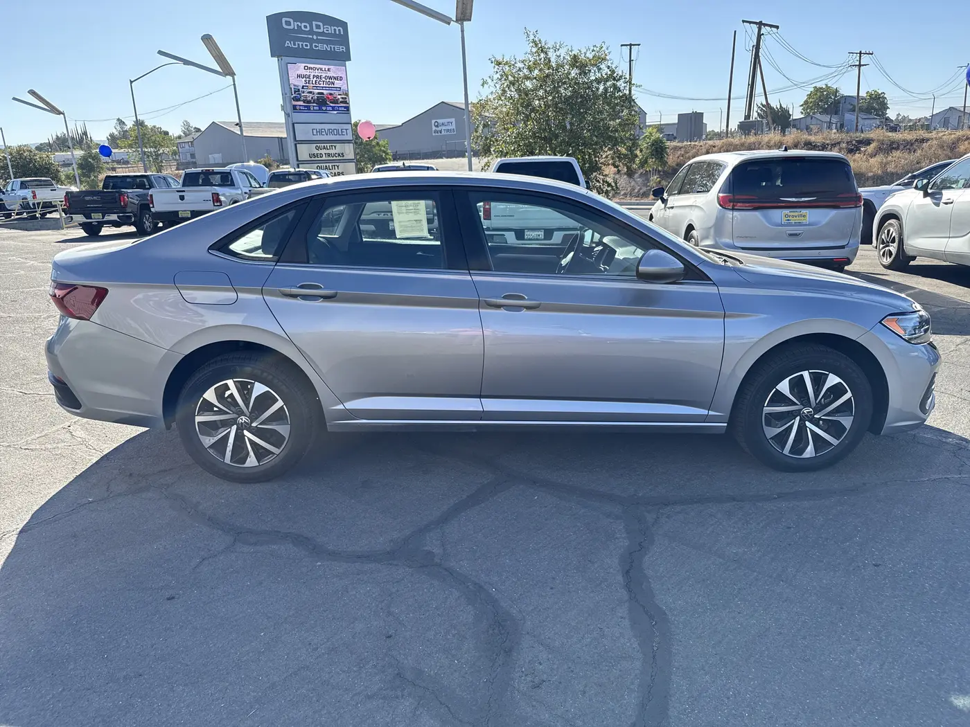 2024 Volkswagen Jetta - $17,495
