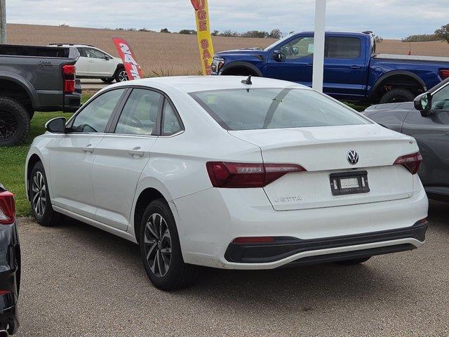 2024 Volkswagen Jetta - $17,213