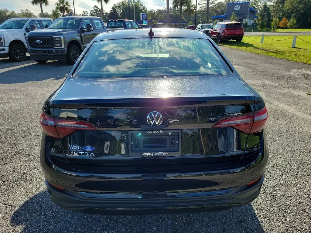 2024 Volkswagen Jetta - $17,663