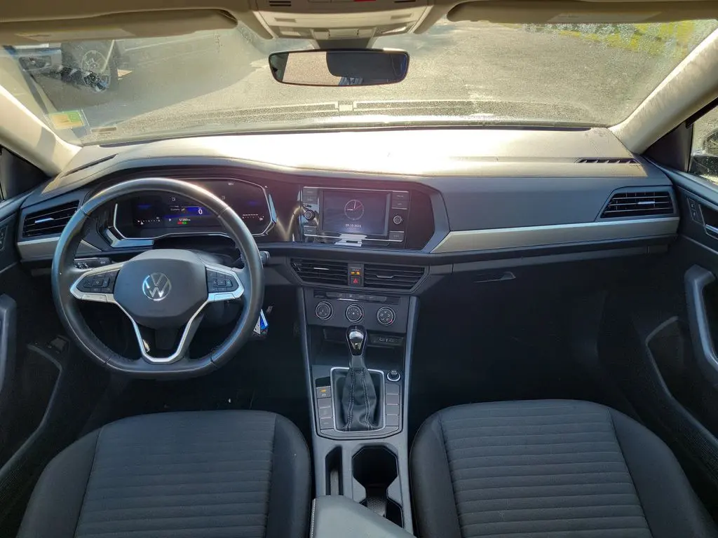 2024 Volkswagen Jetta - $17,663