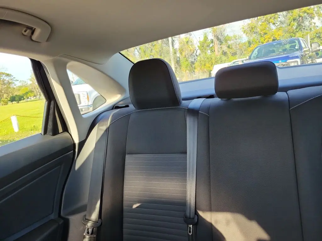 2024 Volkswagen Jetta - $17,663