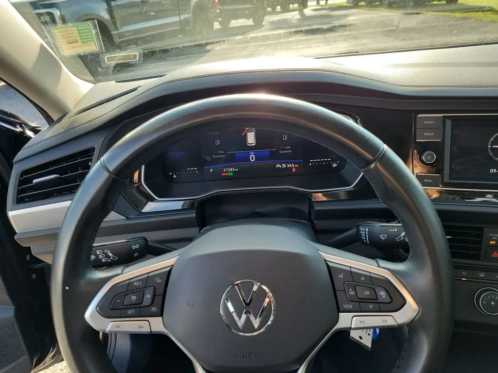 2024 Volkswagen Jetta - $17,663
