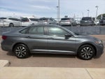 2024 Jetta Thumbnail 4