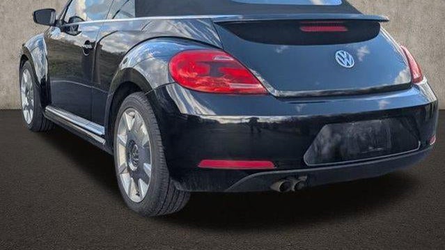 2014 Volkswagen Beetle Convertible 2.5L PZEV