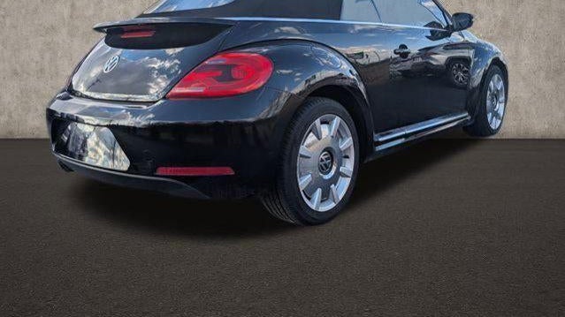 2014 Volkswagen Beetle Convertible 2.5L PZEV