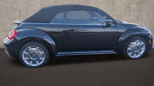 2014 Volkswagen Beetle Convertible 2.5L PZEV