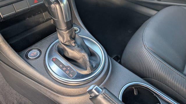 2014 Volkswagen Beetle Convertible 2.5L PZEV
