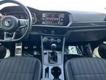 2019 Jetta Thumbnail 11