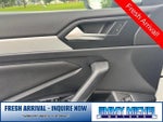 2025 Jetta Thumbnail 3