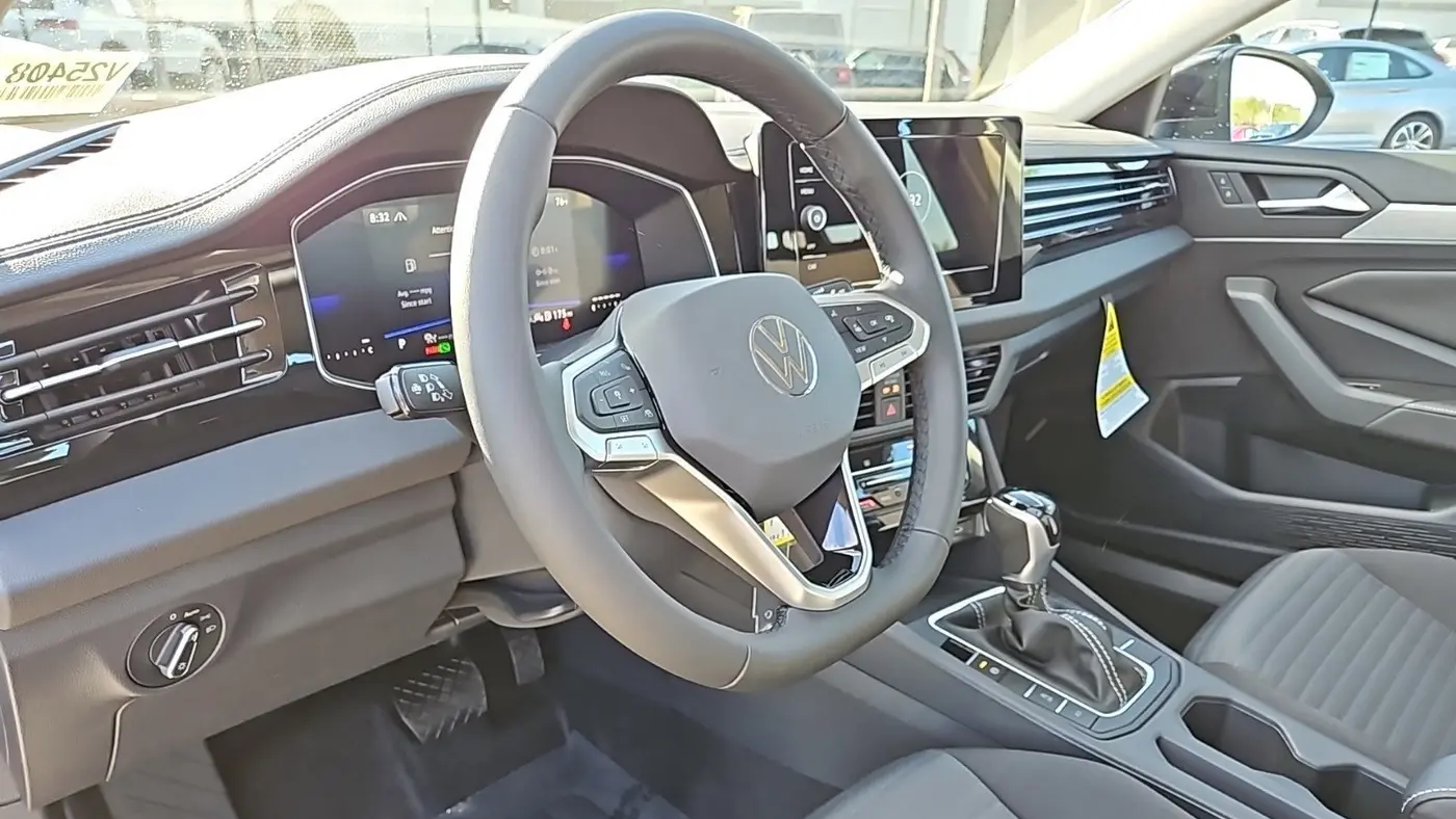 2025 Volkswagen Jetta S