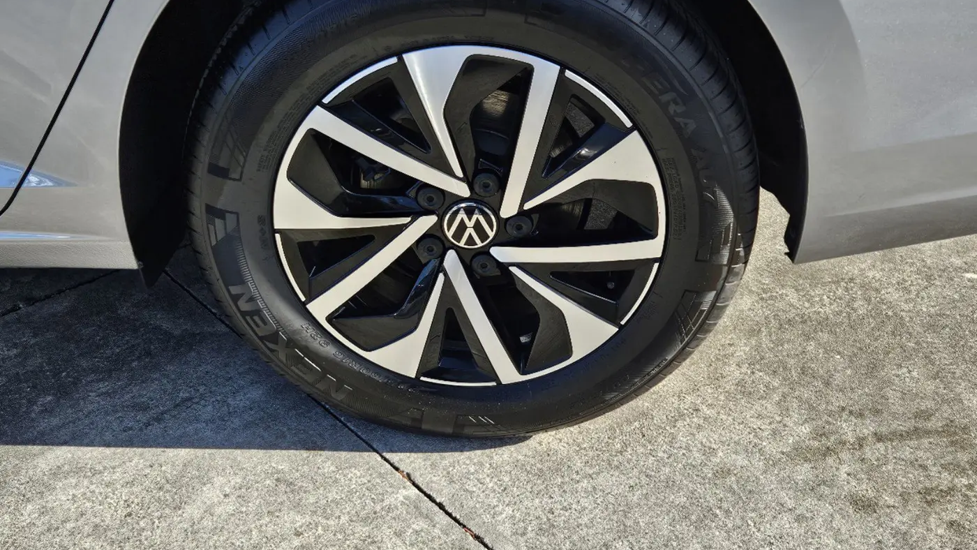 2025 Volkswagen Jetta S