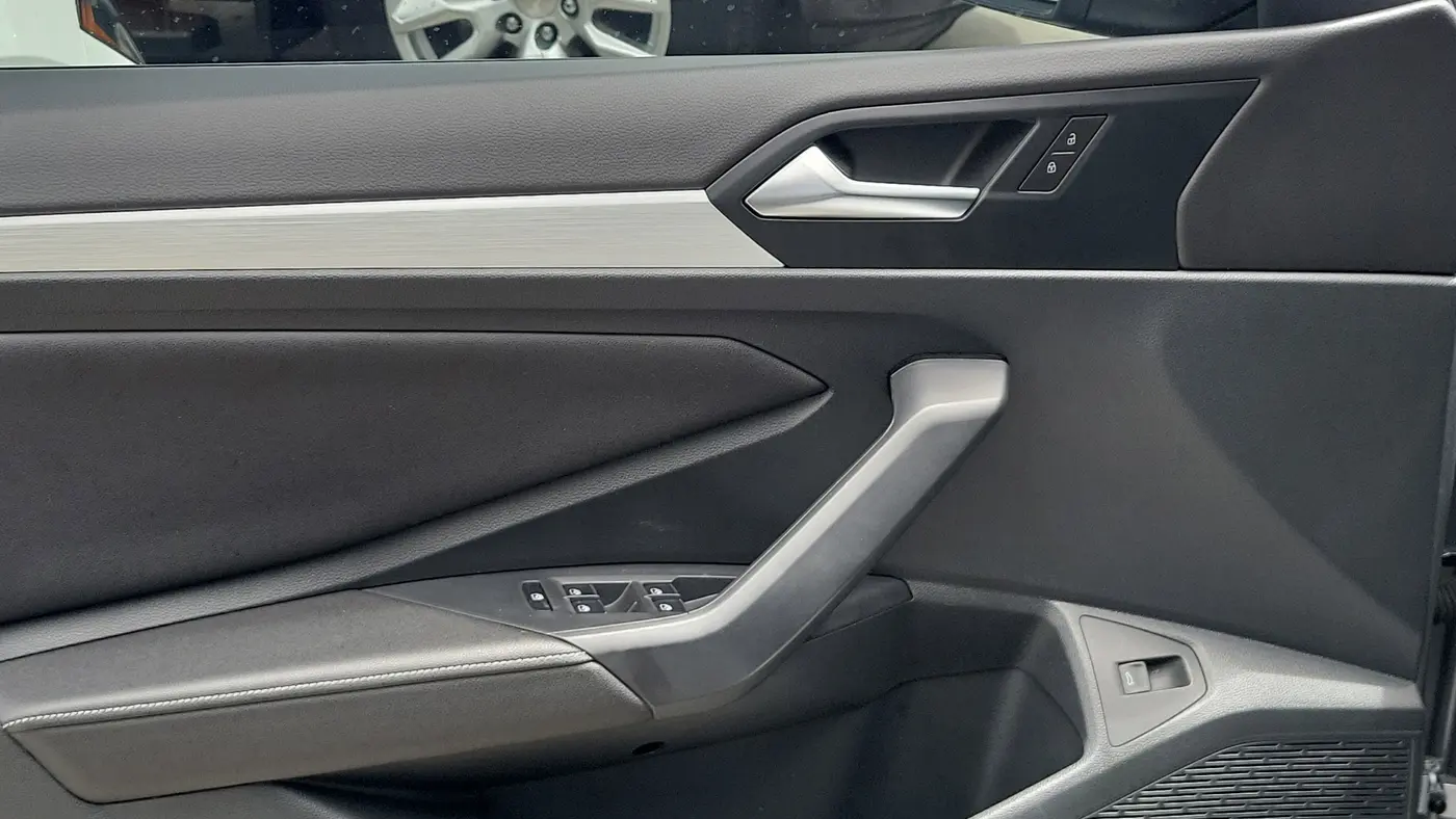 2025 Volkswagen Jetta S