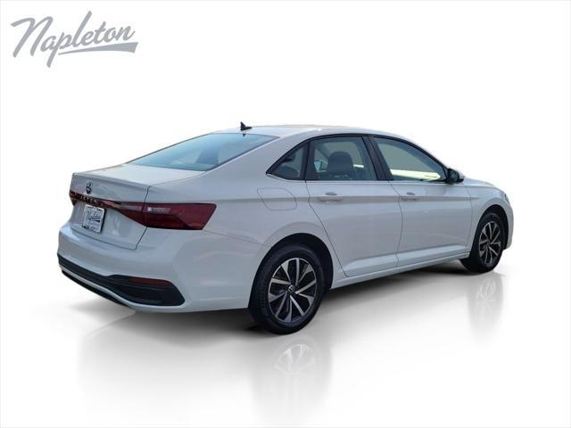 2025 Volkswagen Jetta - $17,900