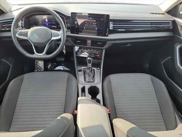 2025 Volkswagen Jetta - $17,900