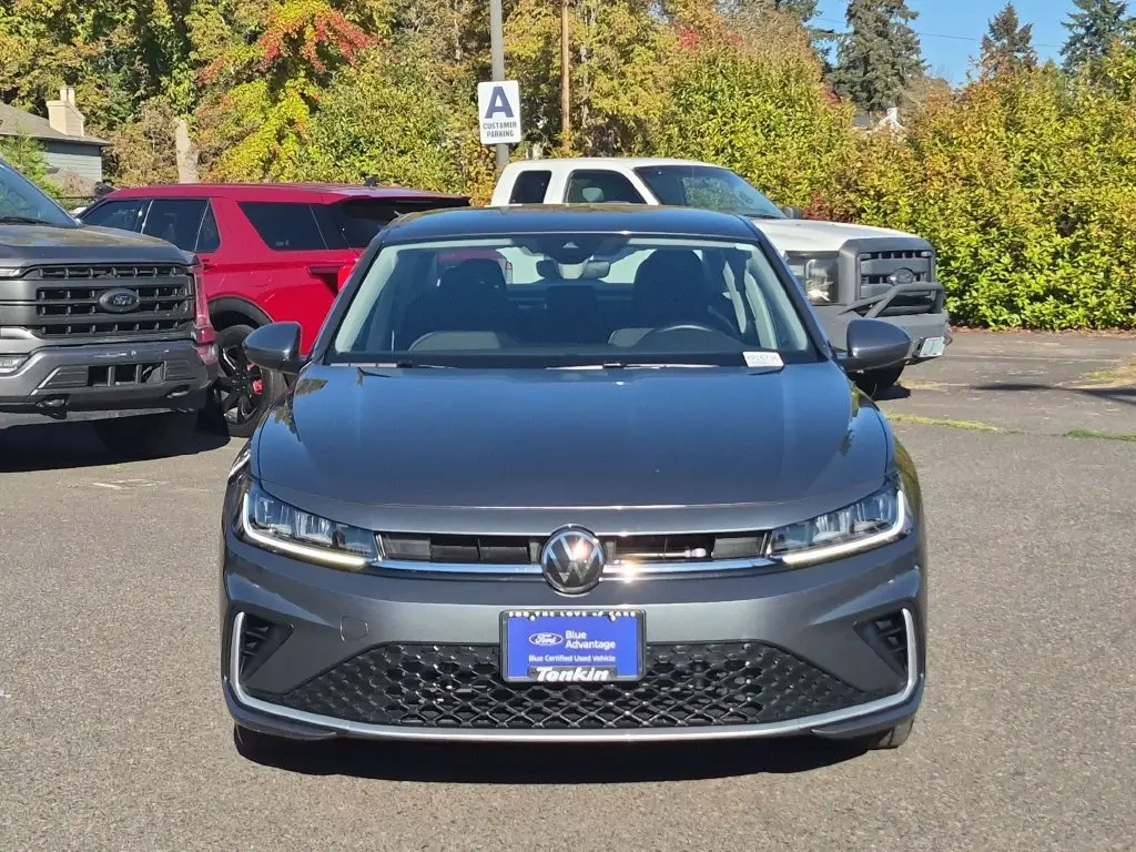 2025 Volkswagen Jetta - $18,570