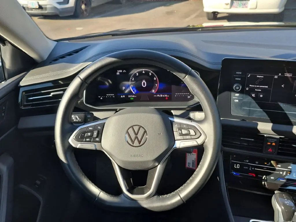 2025 Volkswagen Jetta - $18,570