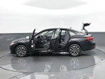 2025 Jetta Thumbnail 29