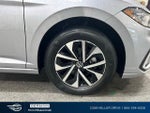 2025 Jetta Thumbnail 11