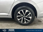 2025 Jetta Thumbnail 12