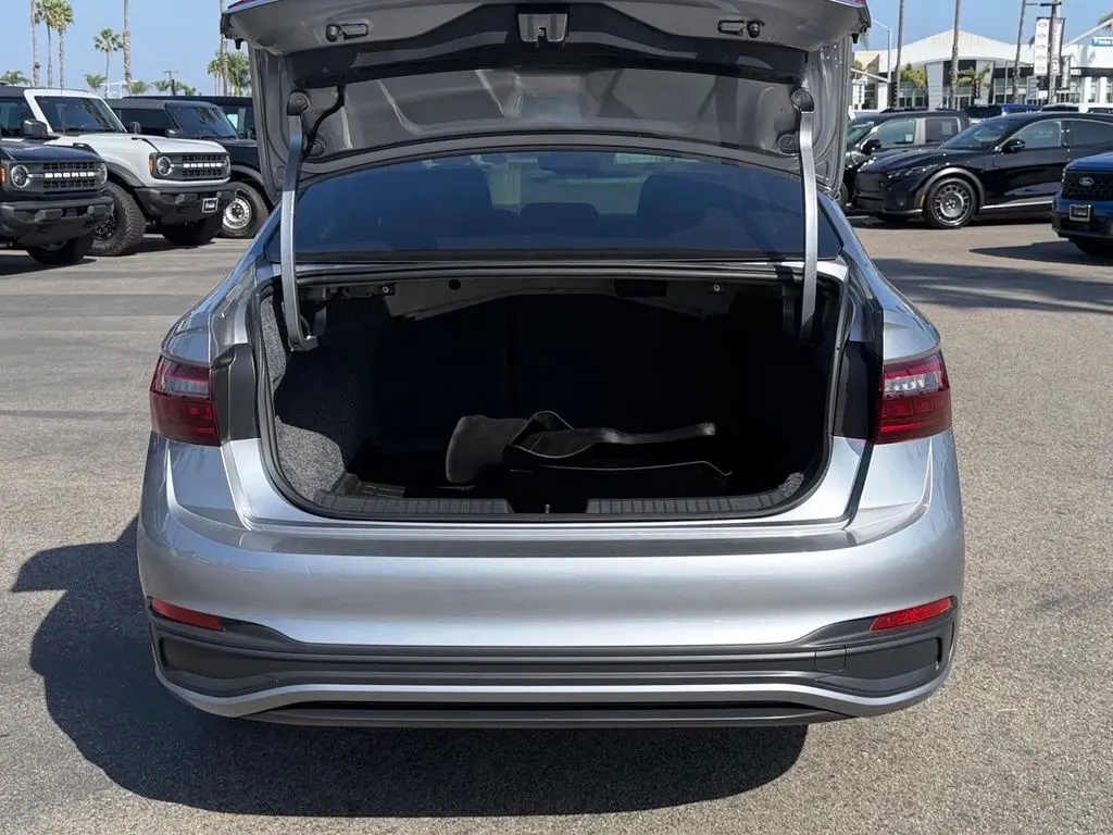 2025 Volkswagen Jetta - $20,423