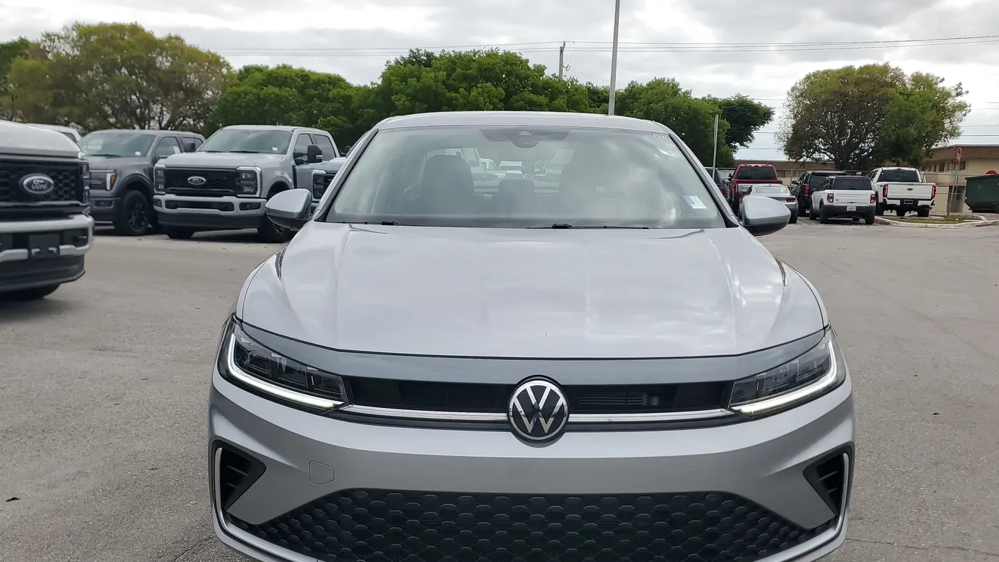 2025 Volkswagen Jetta S