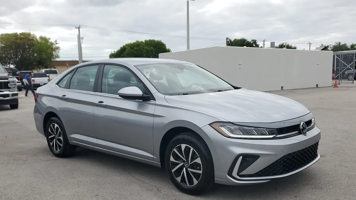 2025 Volkswagen Jetta S