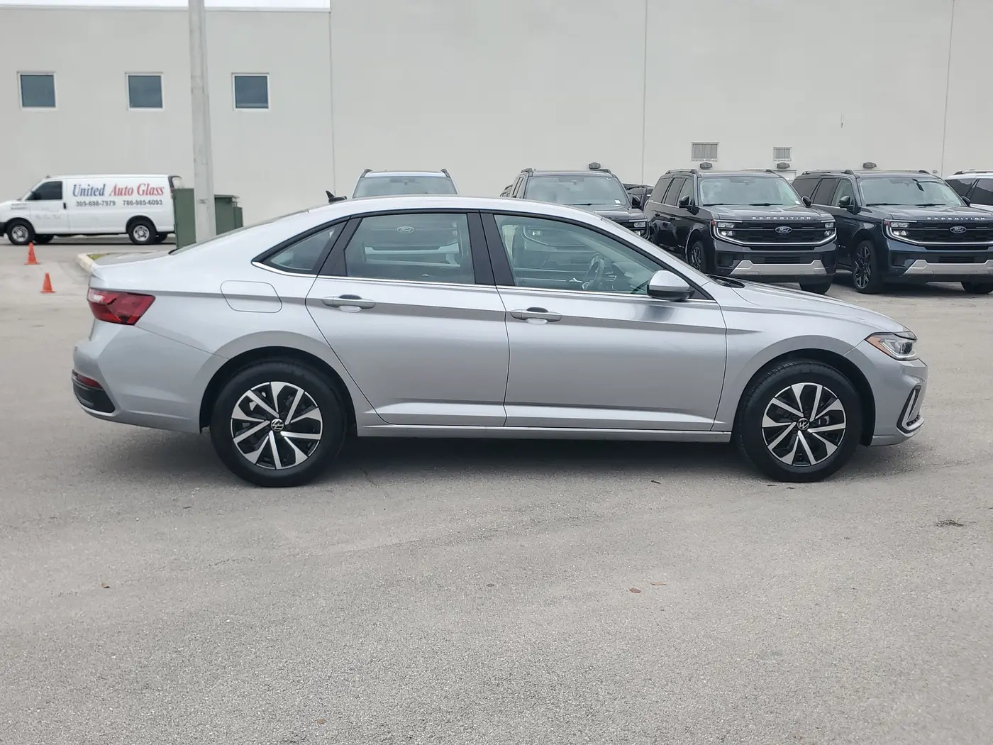 2025 Volkswagen Jetta - $18,880
