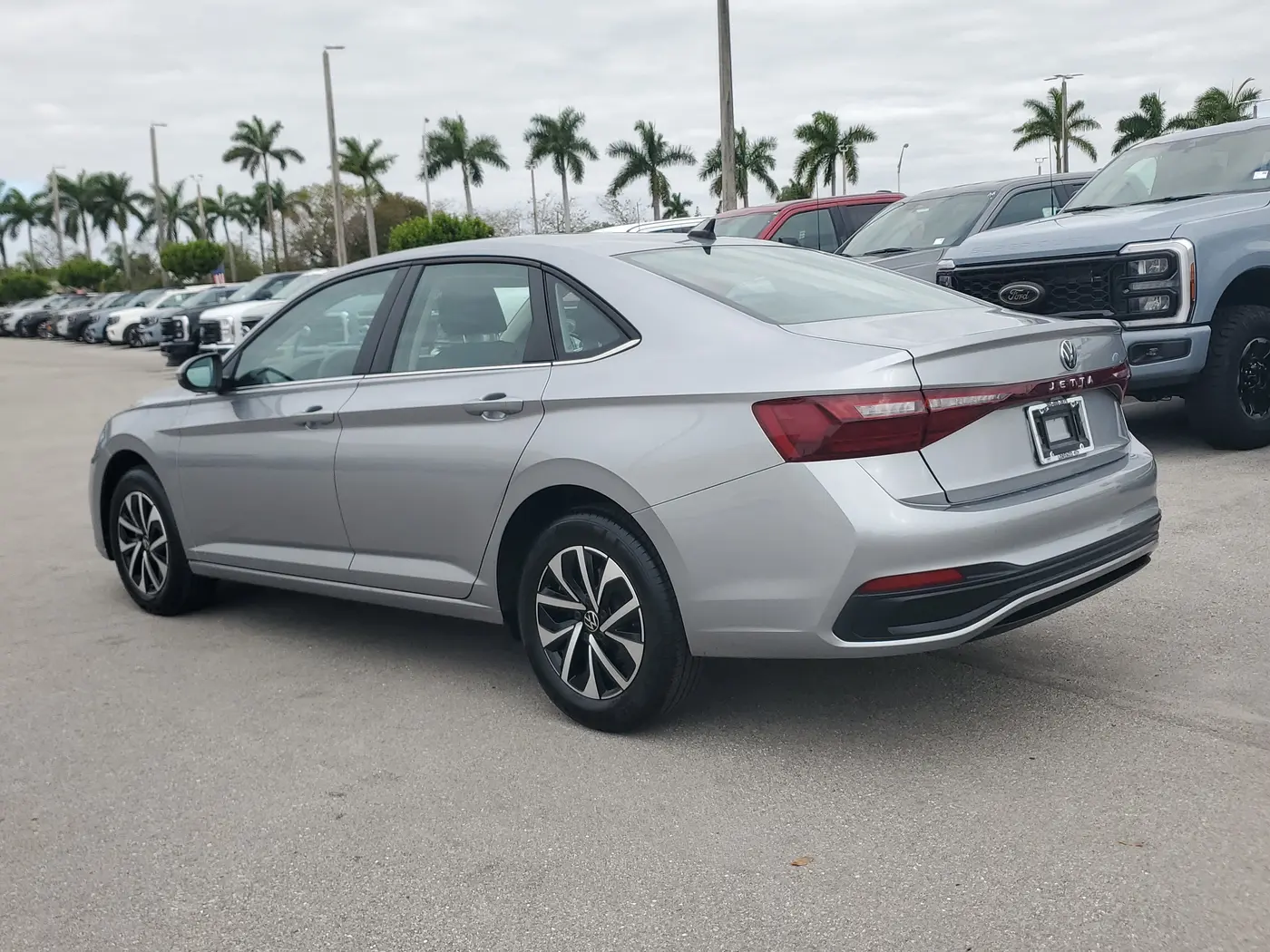 2025 Volkswagen Jetta - $18,880