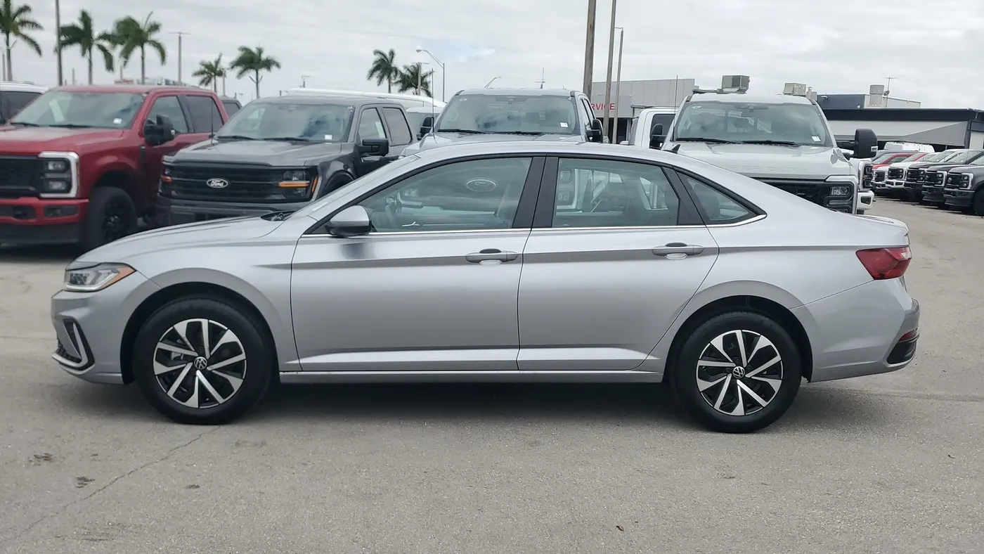 2025 Volkswagen Jetta S