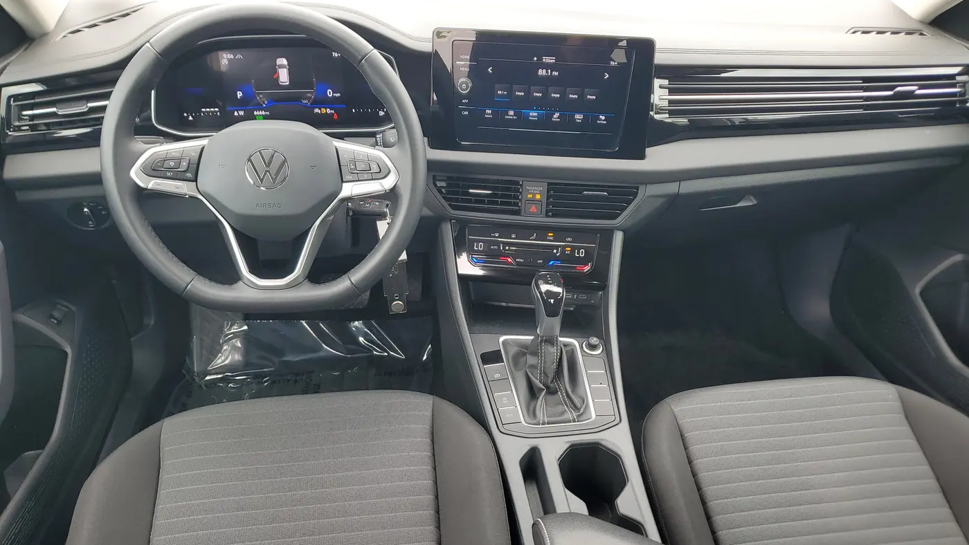 2025 Volkswagen Jetta S