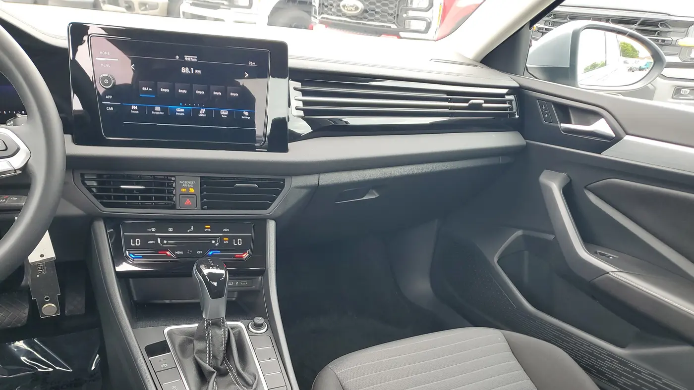 2025 Volkswagen Jetta S