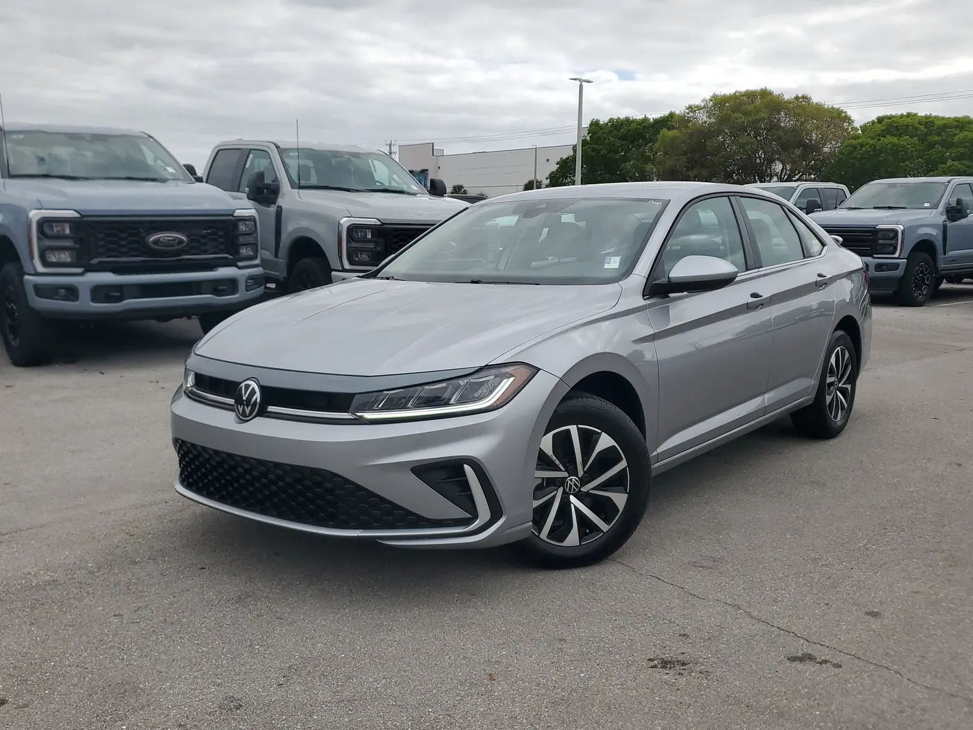 2025 Volkswagen Jetta - $18,880