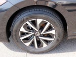 2025 Jetta Thumbnail 13