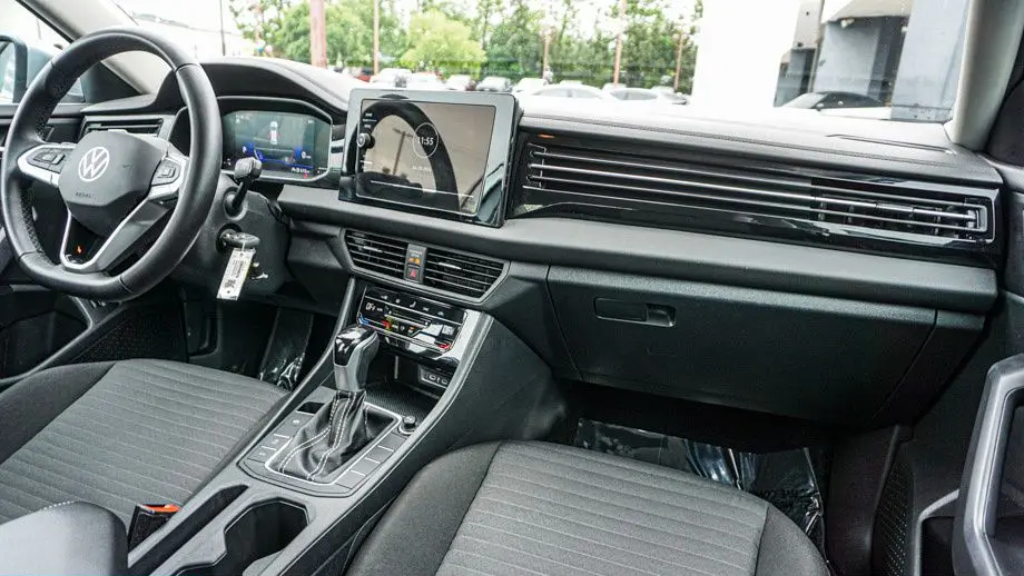 2025 Volkswagen Jetta S