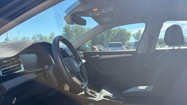 2025 Volkswagen Jetta S