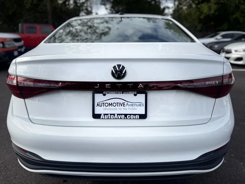2025 Volkswagen Jetta - $19,995