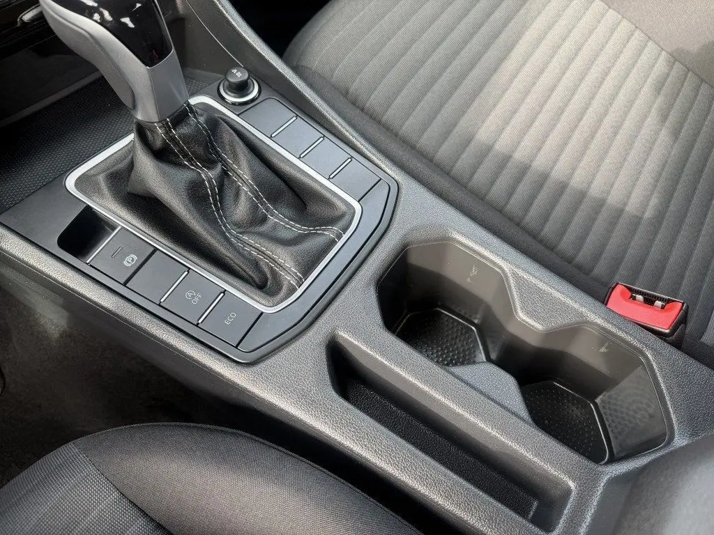 2025 Volkswagen Jetta - $19,995