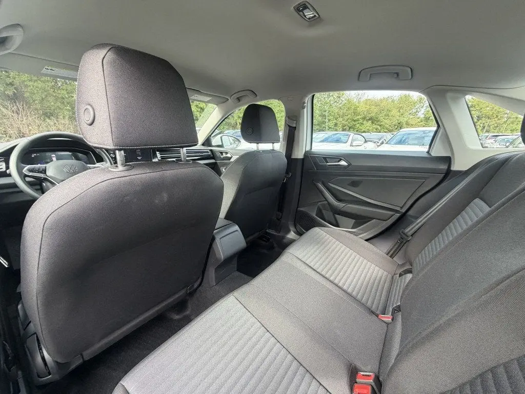 2025 Volkswagen Jetta - $19,995