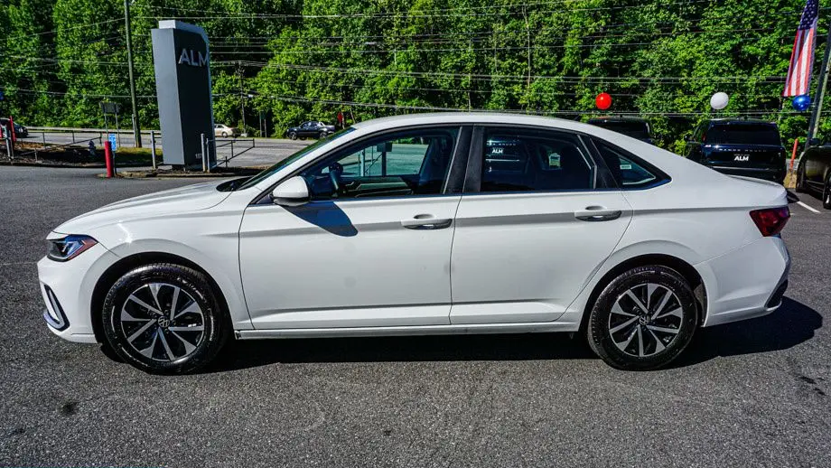 2025 Volkswagen Jetta S