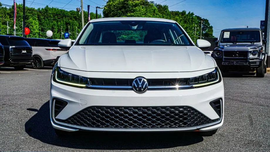 2025 Volkswagen Jetta S