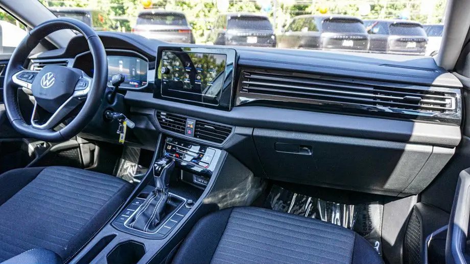 2025 Volkswagen Jetta S